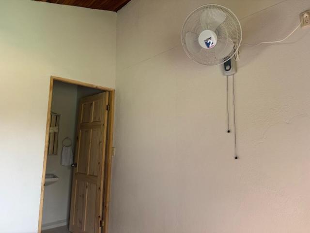 Alpha Arenal Hostel La Fortuna Ngoại thất bức ảnh